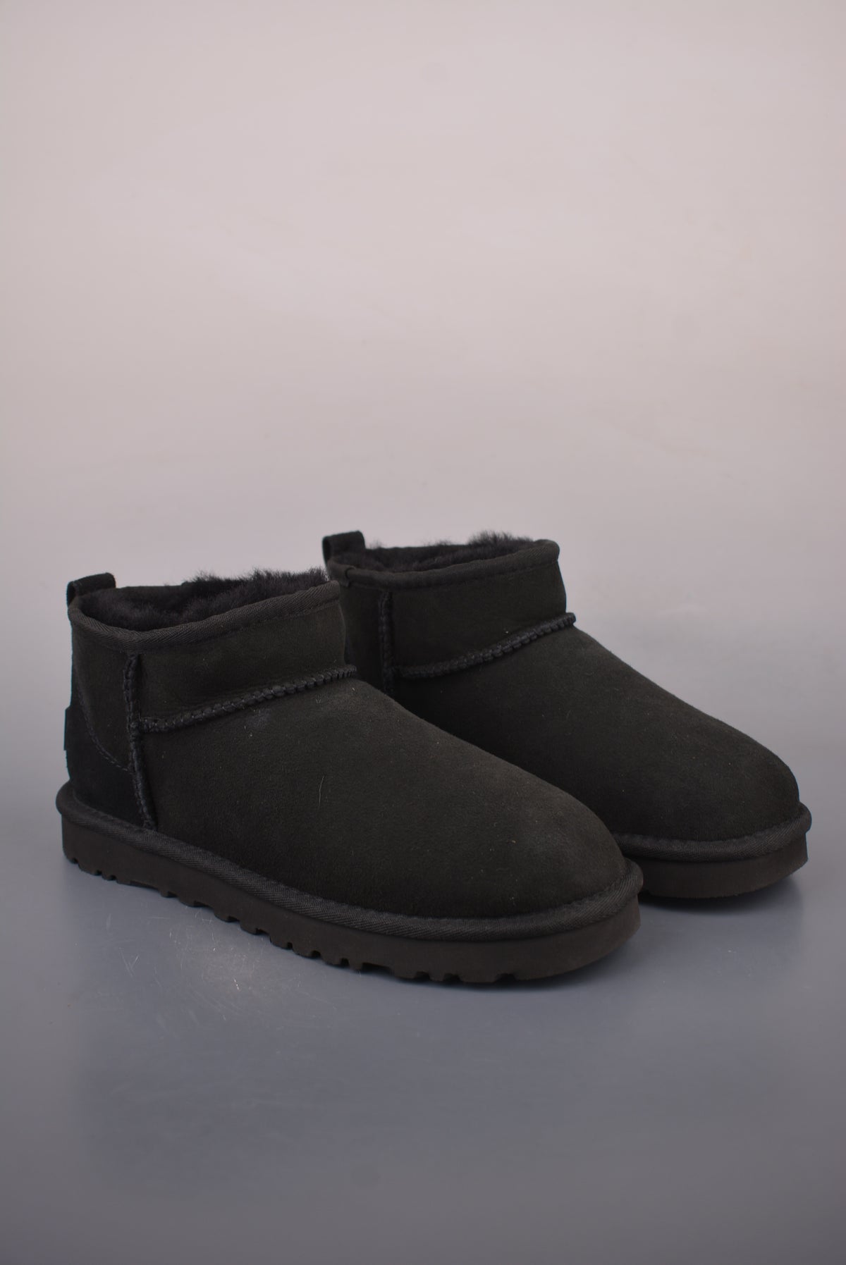 UGG Classic Ultra Mini "Black" 1116109-BLK